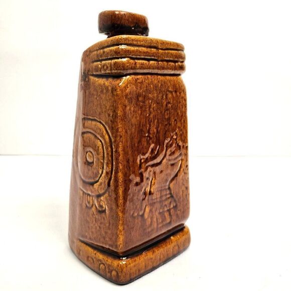Xtabentun Mayan Carvings 750 ml Decanter Bottle 8" With Cork & Sticker RARE - Picture 1 of 8